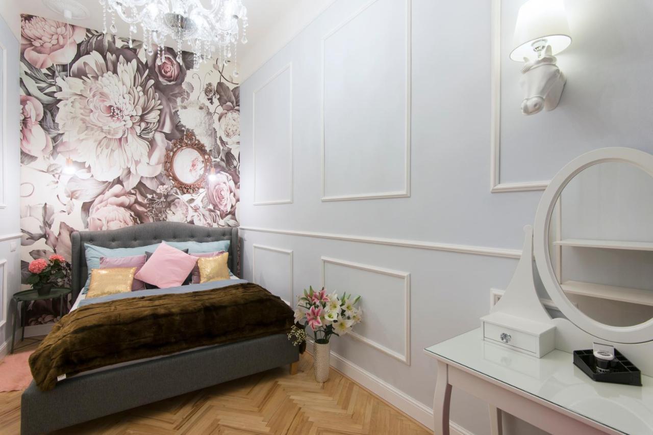 Vogue Apartment Near By Wenceslas Square Prága Kültér fotó